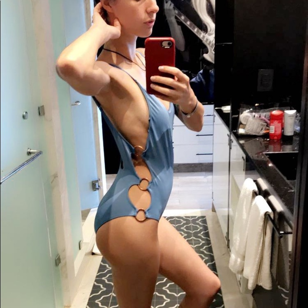 Aerie 3 ring one piece bathing suit small